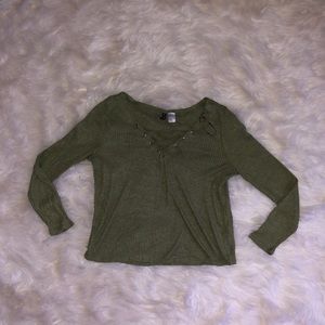 Army Green H&M semi crop top